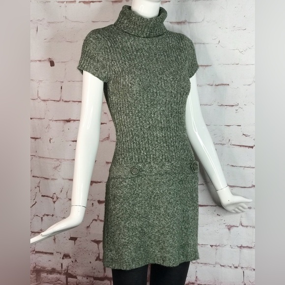JJ BASICS Dresses & Skirts - JJ BASICS M Knit Sweater Mini Dress Olive Green Marled Knit Short Sleeve Medium